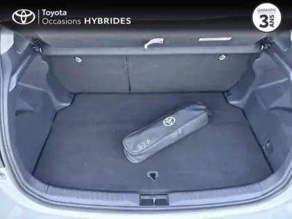 Photo 9 Toyota Yaris  116h Dynamic Business 5p + Programme Beyond Zero Academy MY22