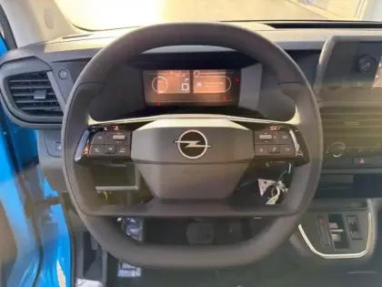 Photo 14 Opel Vivaro  Fg XL 2.0 BlueHDi 145ch S&S Cabine Approfondie Fixe EAT8