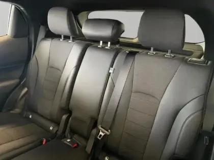 Photo 8 Suzuki Vitara  174ch 61kWh Style