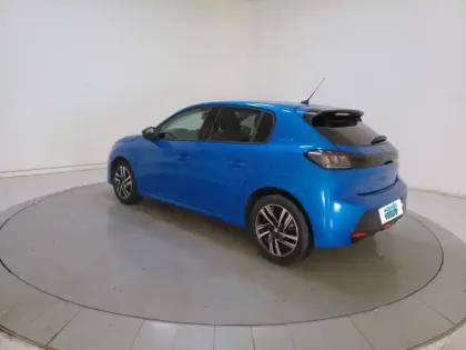 Photo 27 Peugeot 208  PureTech 100 S&S BVM6