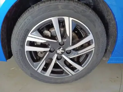 Photo 64 Peugeot 208 Gén. II Ph1 NG Allure 5