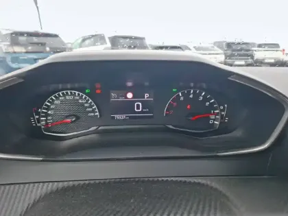 Photo 9 Peugeot 2008 Gén. II Ph1 NG Style 5