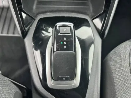 Photo 39 Peugeot 2008 Gén. II Ph1 NG Style 5