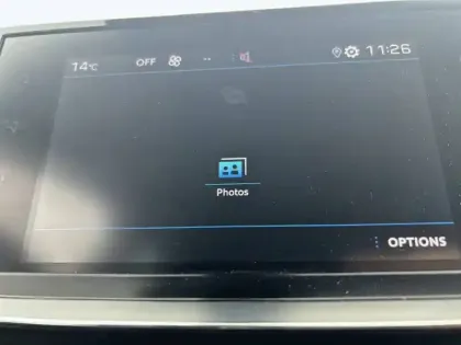 Photo 98 Peugeot 2008  PureTech 130 S&S EAT8