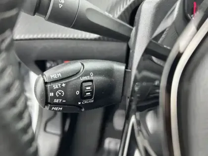 Photo 38 Peugeot 208 Gén. II Ph1 NG Style 5