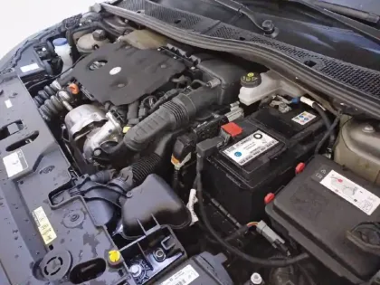 Photo 96 Peugeot 208  BlueHDi 100 S&S BVM6