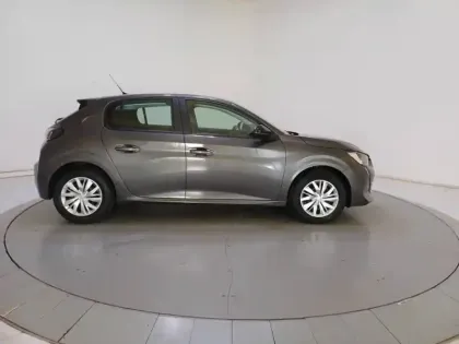 Photo 85 Peugeot 208  BlueHDi 100 S&S BVM6