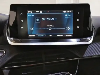 Photo 40 Peugeot 208  BlueHDi 100 S&S BVM6