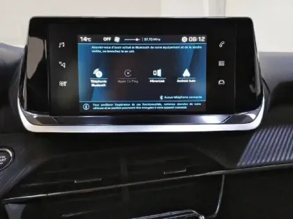 Photo 105 Peugeot 208  BlueHDi 100 S&S BVM6