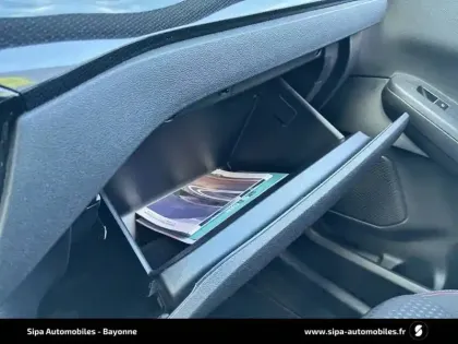 Photo 118 Ford Kuga  2.5 Duratec 190 ch FlexiFuel FHEV E85 Powershift