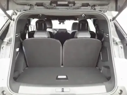 Photo 33 Peugeot 5008  Hybrid 145 e-DCS6