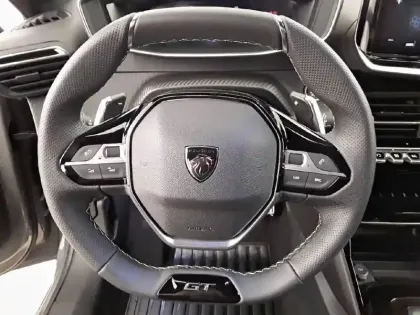 Photo 8 Peugeot 208  Hybrid 110 e-DCS6