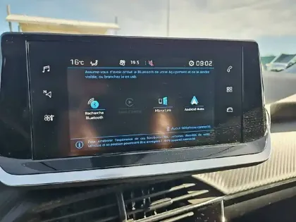 Photo 19 Peugeot 2008  BlueHDi 110 S&S BVM6