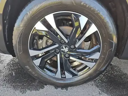 Photo 12 Peugeot 2008  BlueHDi 110 S&S BVM6