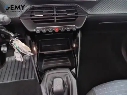 Photo 32 Peugeot 208  PureTech 75 S&S BVM5