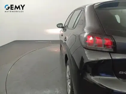 Photo 36 Peugeot 208  PureTech 75 S&S BVM5