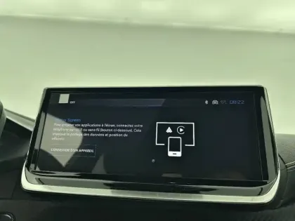 Photo 24 Peugeot 2008  Hybrid 145 e-DCS6