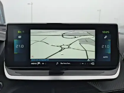 Photo 56 Peugeot 2008  Electrique 136 ch