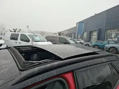 Photo 69 Peugeot 2008  Electrique 136 ch