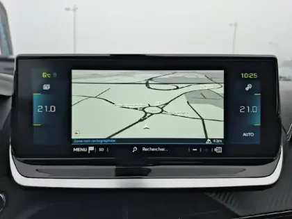 Photo 19 Peugeot 2008  Electrique 136 ch