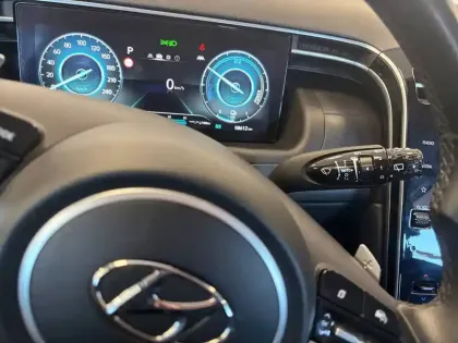 Photo 37 Hyundai Tucson  1.6 T-GDI 230 Hybrid BVA6