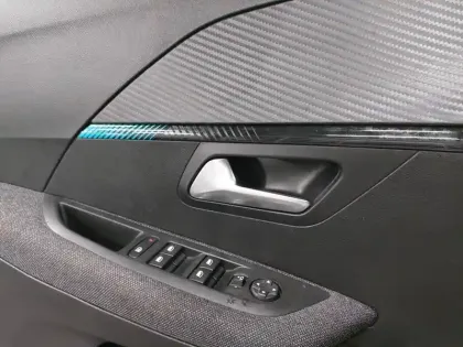 Photo 57 Peugeot 208  PureTech 75 S&S BVM5