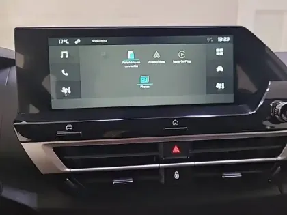 Photo 45 Citroën C4  Hybride 100 e-DCS6