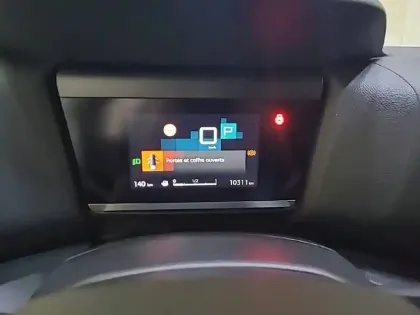 Photo 31 Citroën C4  Hybride 100 e-DCS6