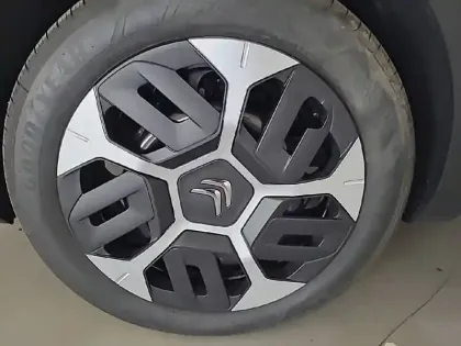 Photo 34 Citroën C4  Hybride 100 e-DCS6