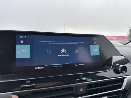 Photo 21 Citroën C4 e- 136 ch Automatique