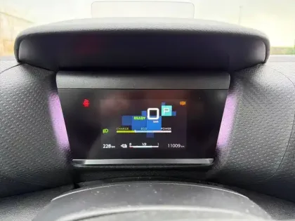 Photo 9 Citroën C4 e- 136 ch Automatique