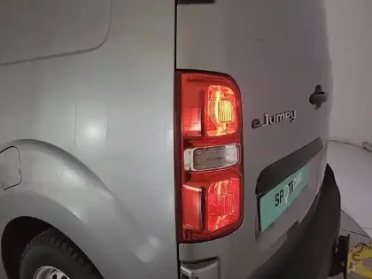 Photo 16 Citroën Jumpy E- FGN M 100 KW (136 CH) BATTERIE 75 KWH