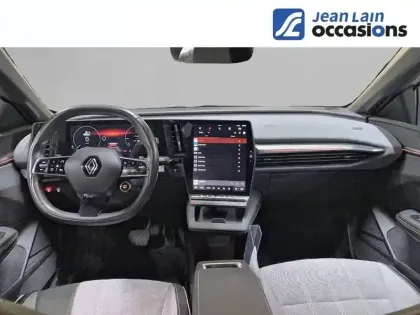 Photo 17 Renault Megane  E-Tech EV60 220 ch optimum charge