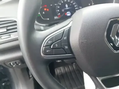 Photo 35 Renault Megane Mégane IV Berline Blue dCi 115 EDC