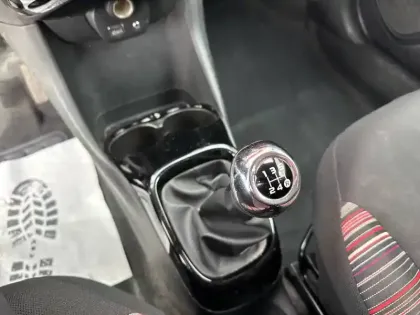 Photo 13 Citroën C1  VTi 72