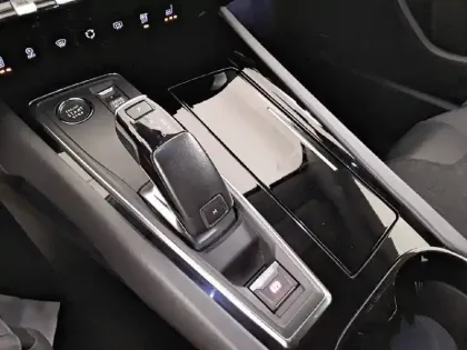 Photo 13 Peugeot 508  SW BlueHDi 130 ch S&S EAT8