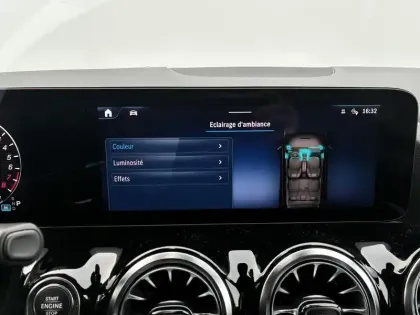 Photo 23 Mercedes GLA  250 e 8G-DCT