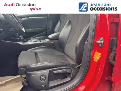 Photo 39 Audi A3  Sportback 40 e-tron 204 S tronic 6
