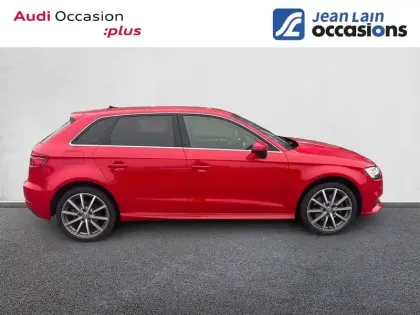 Photo 45 Audi A3  Sportback 40 e-tron 204 S tronic 6