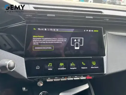 Photo 25 Peugeot 308  PureTech 130ch S&S EAT8