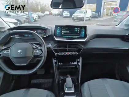 Photo 7 Peugeot 208  Electrique 50 kWh 136ch