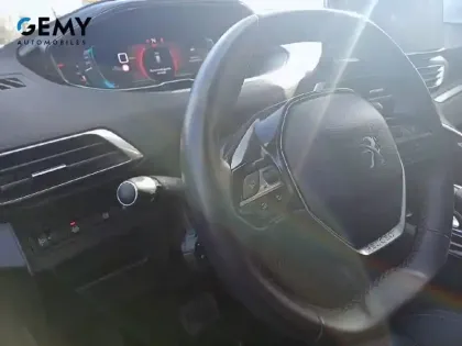 Photo 14 Peugeot 3008  Hybrid 225 e-EAT8