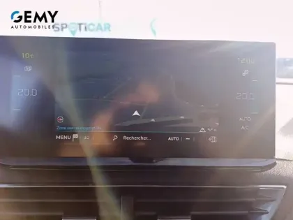 Photo 11 Peugeot 3008  Hybrid 225 e-EAT8