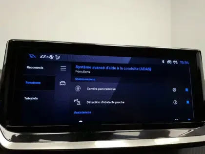 Photo 68 Peugeot 2008  Hybrid 136 e-DCS6