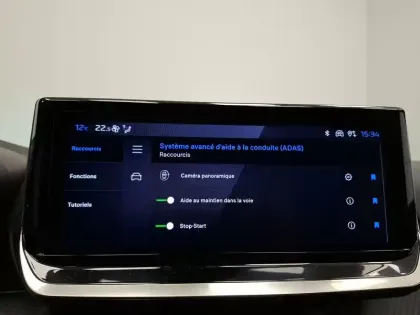 Photo 67 Peugeot 2008  Hybrid 136 e-DCS6