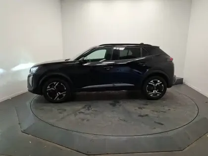 Photo 40 Peugeot 2008  Hybrid 136 e-DCS6