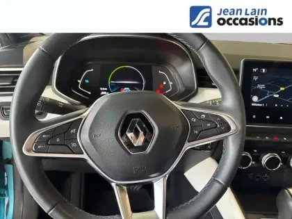 Photo 11 Renault Clio  E-Tech 140