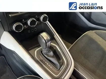 Photo 12 Renault Clio  E-Tech 140