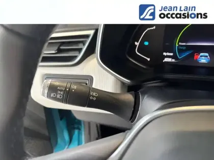 Photo 18 Renault Clio  E-Tech 140