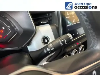 Photo 19 Renault Clio  E-Tech 140